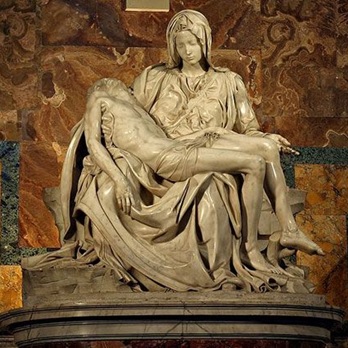 Photo of Michaelangelo’s Pietà.